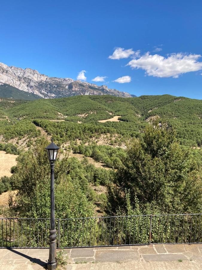 Gasthaus Casa Encuentra, En El Pirineo Al Lado De Ainsa El Pueyo de Araguás Exterior foto